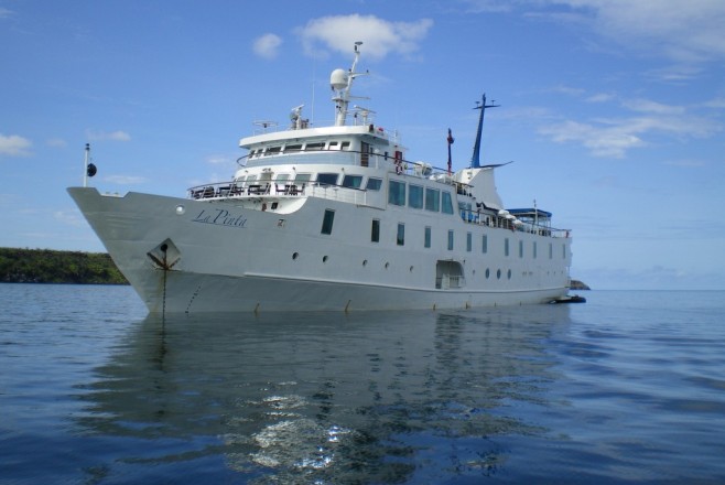 galapagos cruise